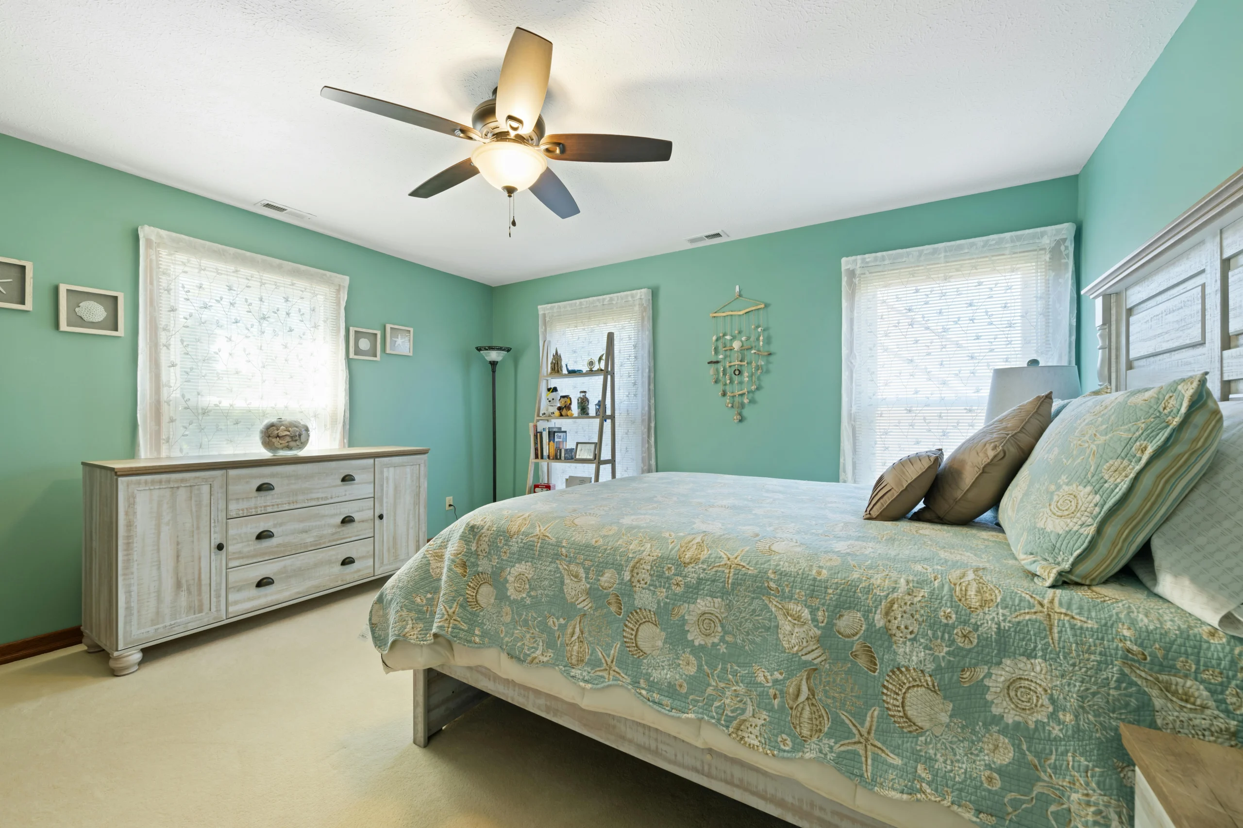 Stunning Master Bedroom Interior Design Ideas to Elevate Your Space in Style 1 12 Stylish Townhouse Interior Design Ideas to Elevate Your Urban Living